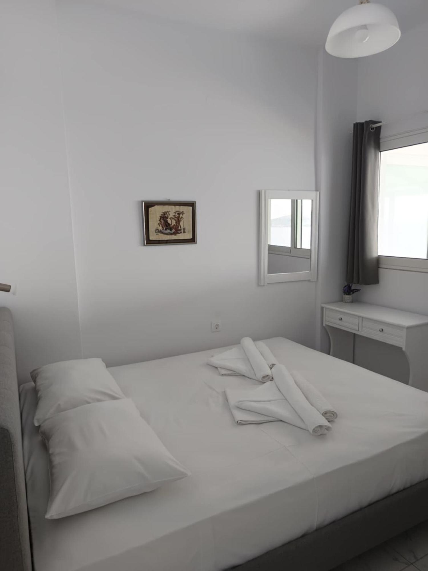 Kalymnos Platy Gialos Mousellis Makis Apartments Panormos  Eksteriør bilde